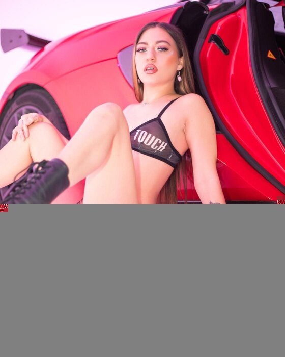 Kikimarie (@kikimari.e), OnlyFans creator