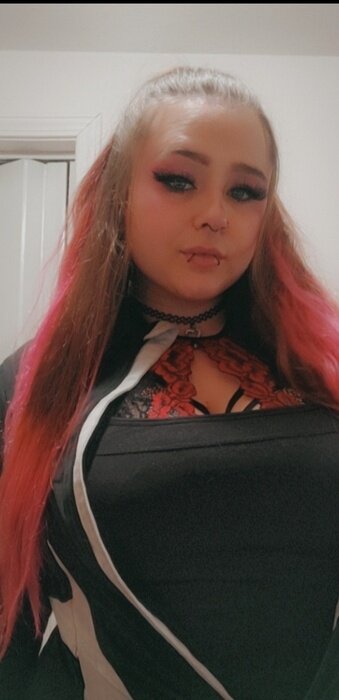 Killerkitty6969 (@killerkitty6969), OnlyFans creator