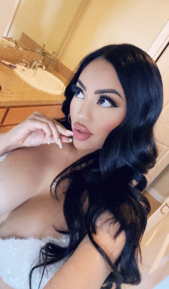 Kimsecret (@kimsecret), OnlyFans creator