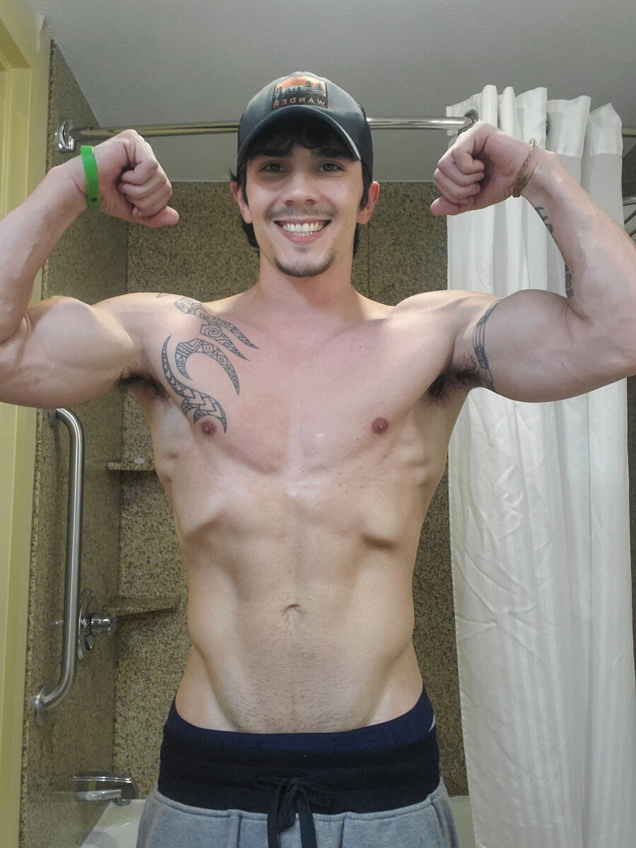 Kingsnaake (@king_snaake), OnlyFans creator