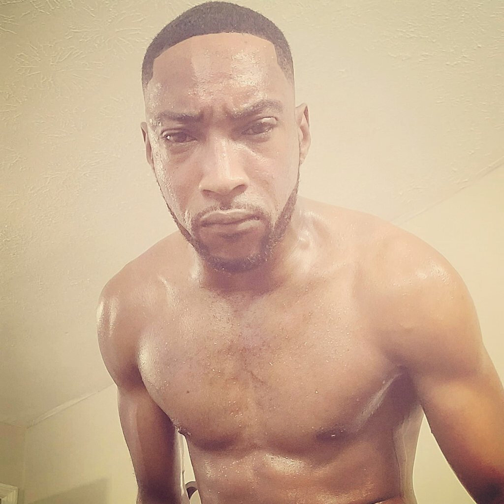 Kingdachaser (@kingdachaser), OnlyFans creator