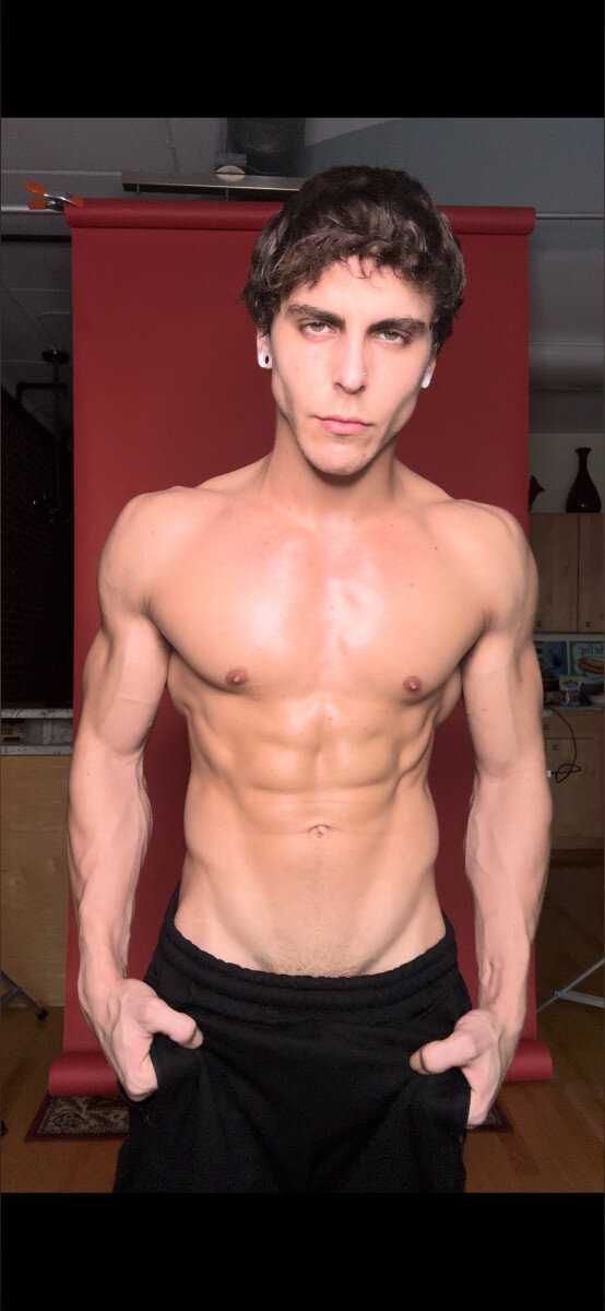 Kingshredz (@kingshredz), OnlyFans creator