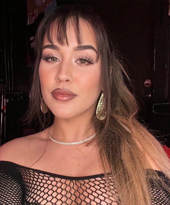 Kinibabyy (@kinibabyy), OnlyFans creator