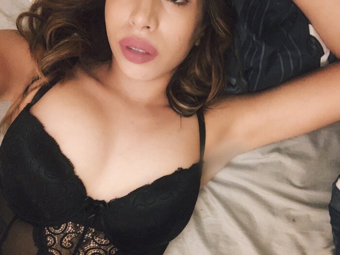 Kinkykorra (@kinkykorra), OnlyFans creator