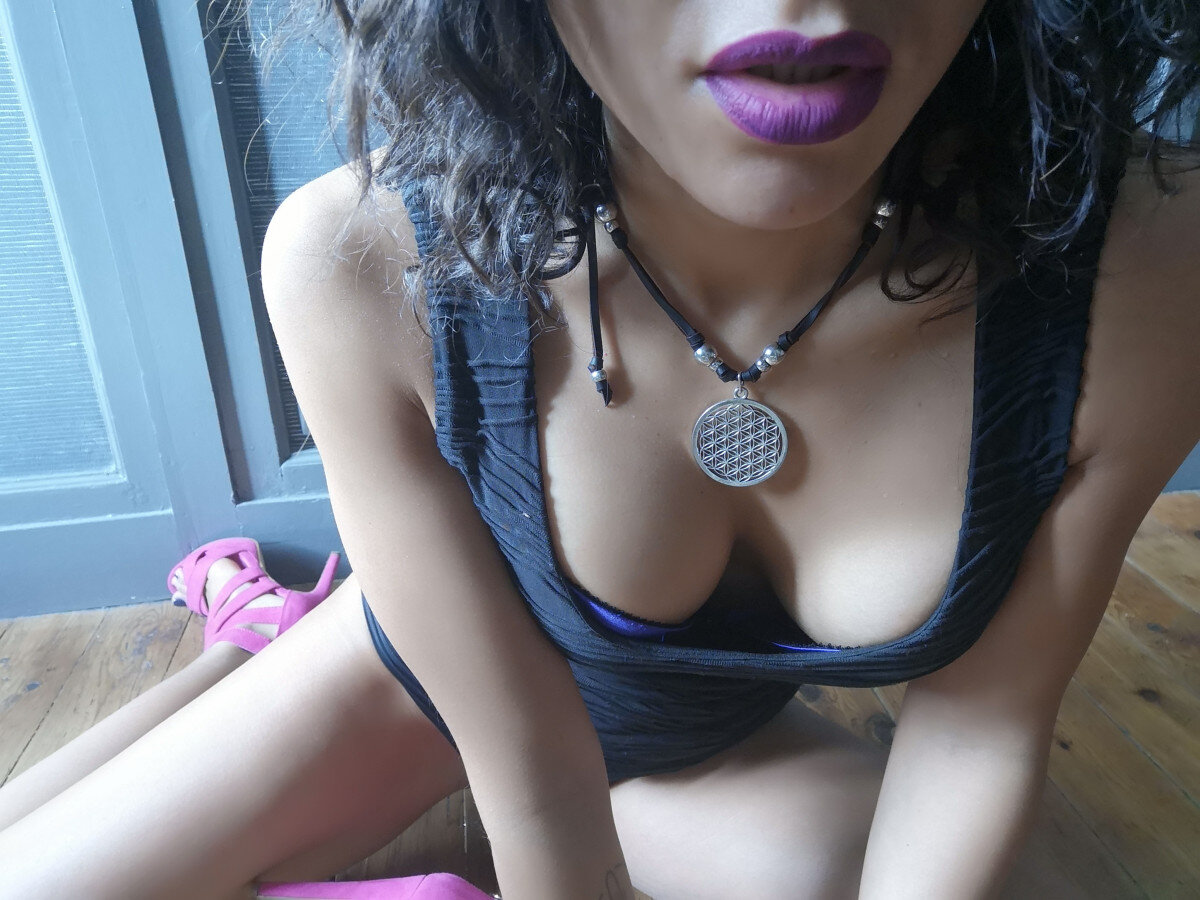 Kinkysolveig (@kinkysolveig), OnlyFans creator