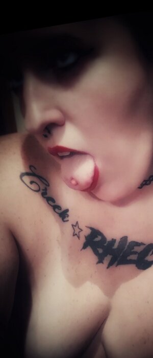 Kinkysubmissive13 (@kinkysubmissive13), OnlyFans creator
