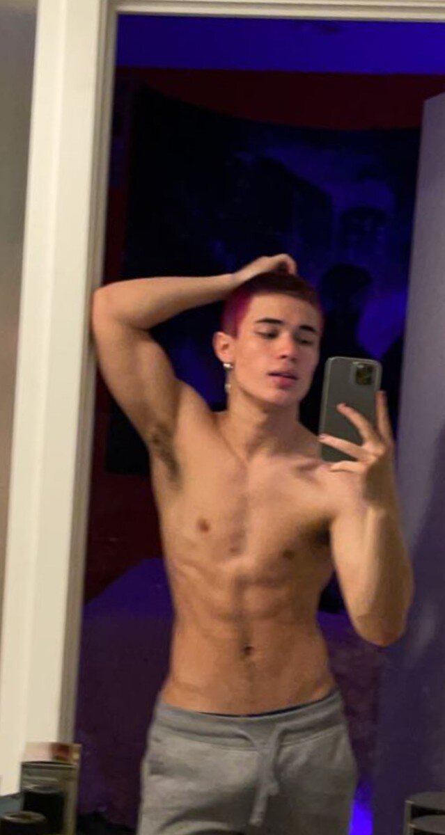Kiritoh (@kiritoh), OnlyFans creator