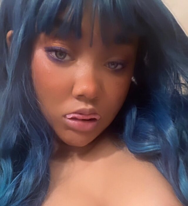 Kissyou444life (@kissyou444life), OnlyFans creator