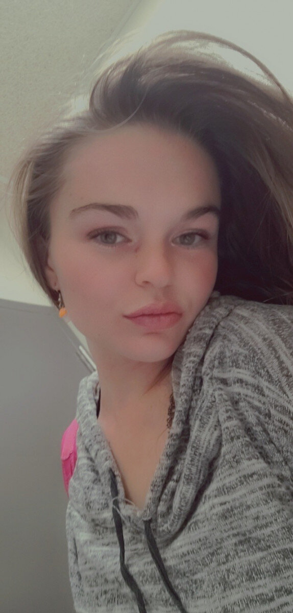 Kitchencutiexox (@kitchencutiexox), OnlyFans creator