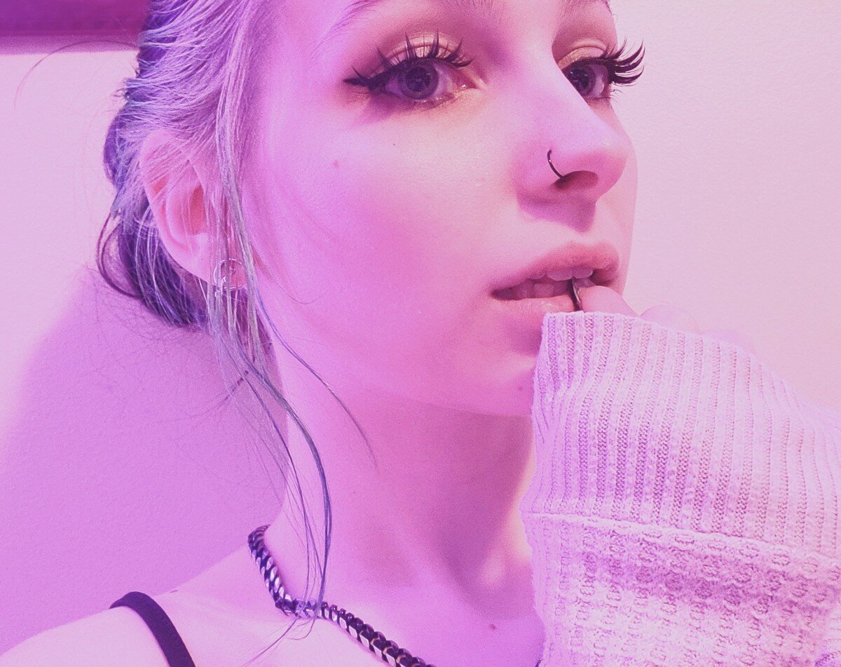 Kitkats33 (@kitkats33), OnlyFans creator