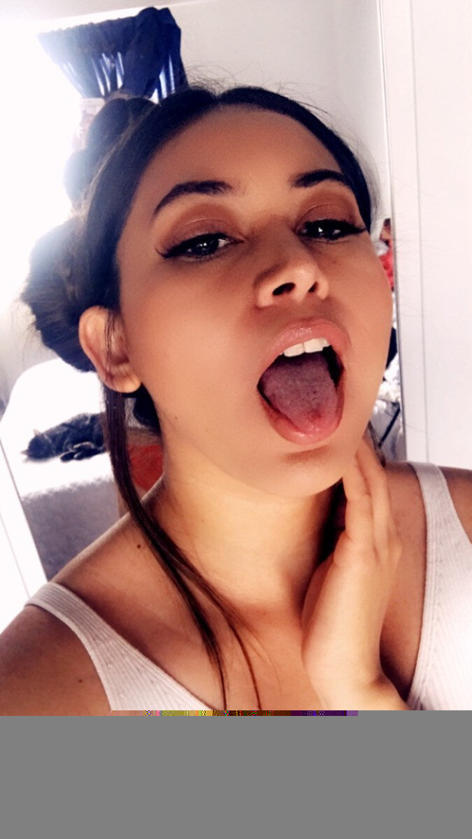 Kittenfoxx (@kittenfoxx), OnlyFans creator