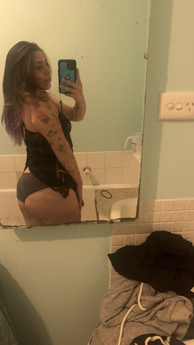 Kitty420 (@kitty_420), OnlyFans creator