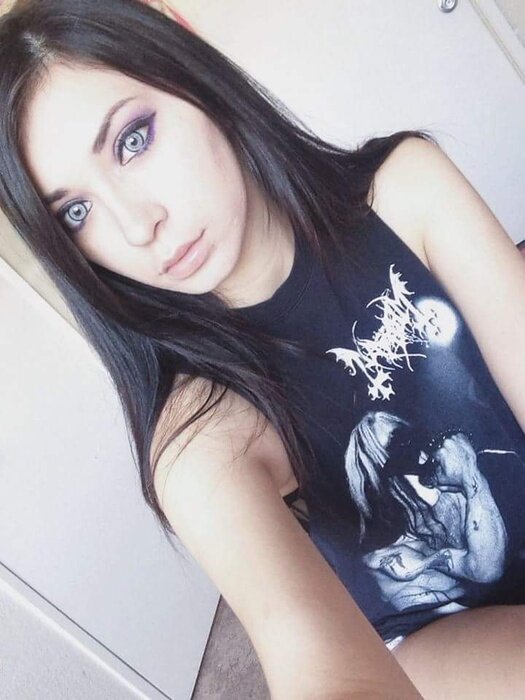 Kittyjenks6669 (@kittyjenks6669), OnlyFans creator