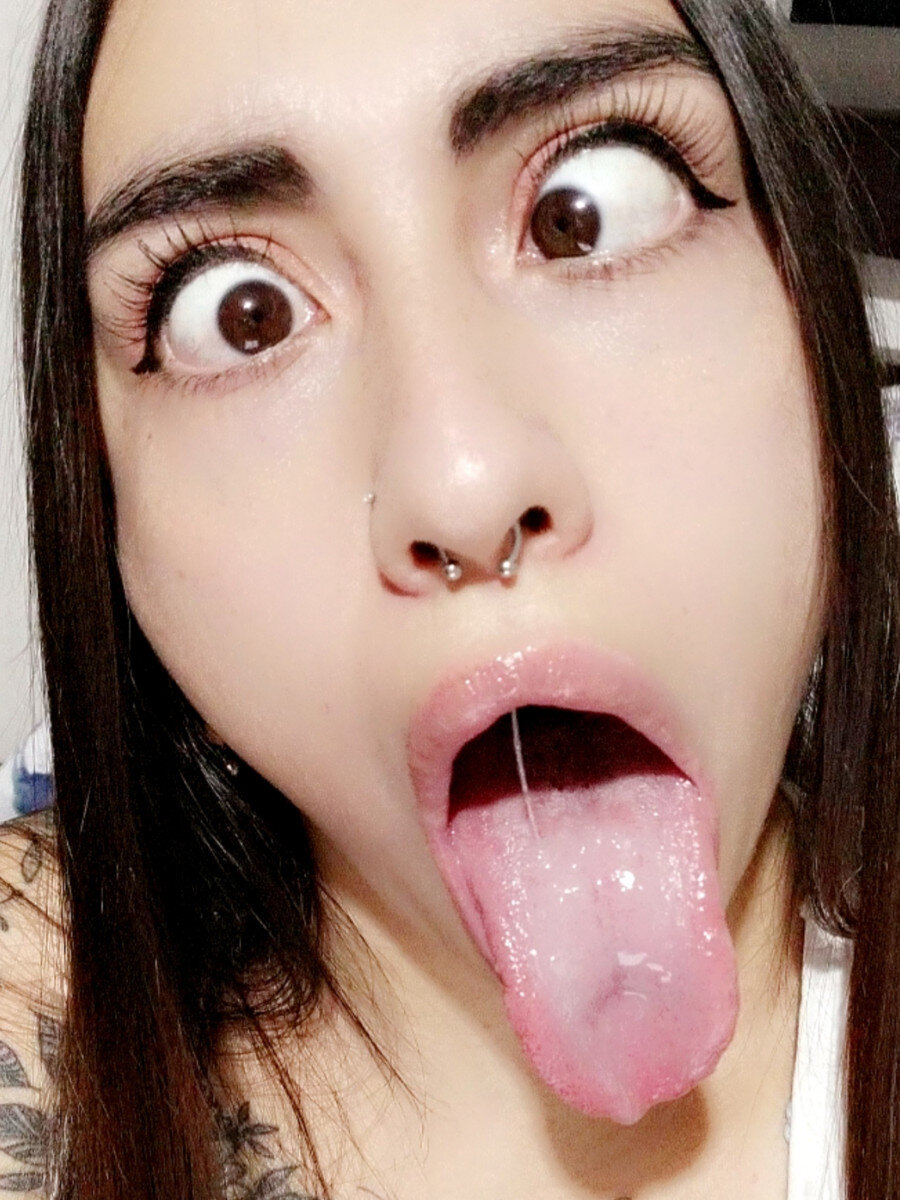 Kittytonguesssfree (@kittytonguesssfree), OnlyFans creator