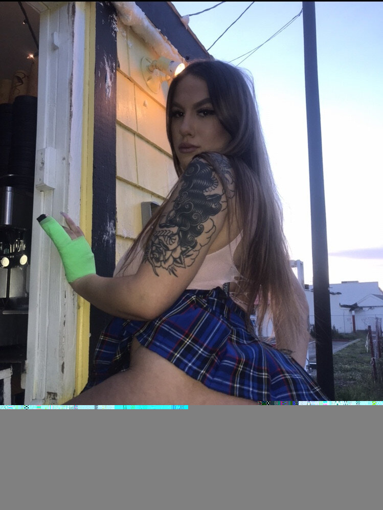Kiyabarista (@kiyabarista), OnlyFans creator