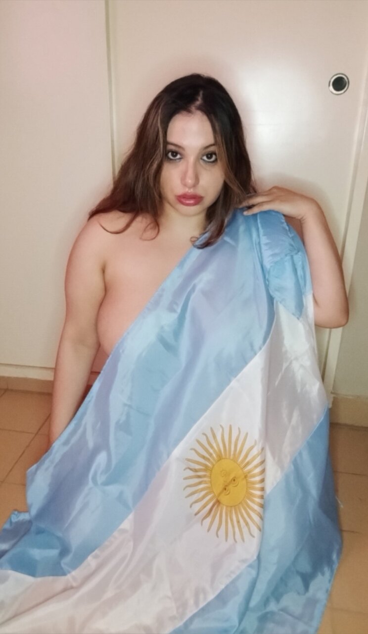 Im (@kleonor99), OnlyFans creator