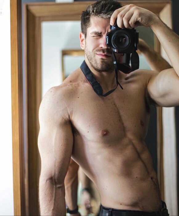 Kndelas (@kndelas), OnlyFans creator