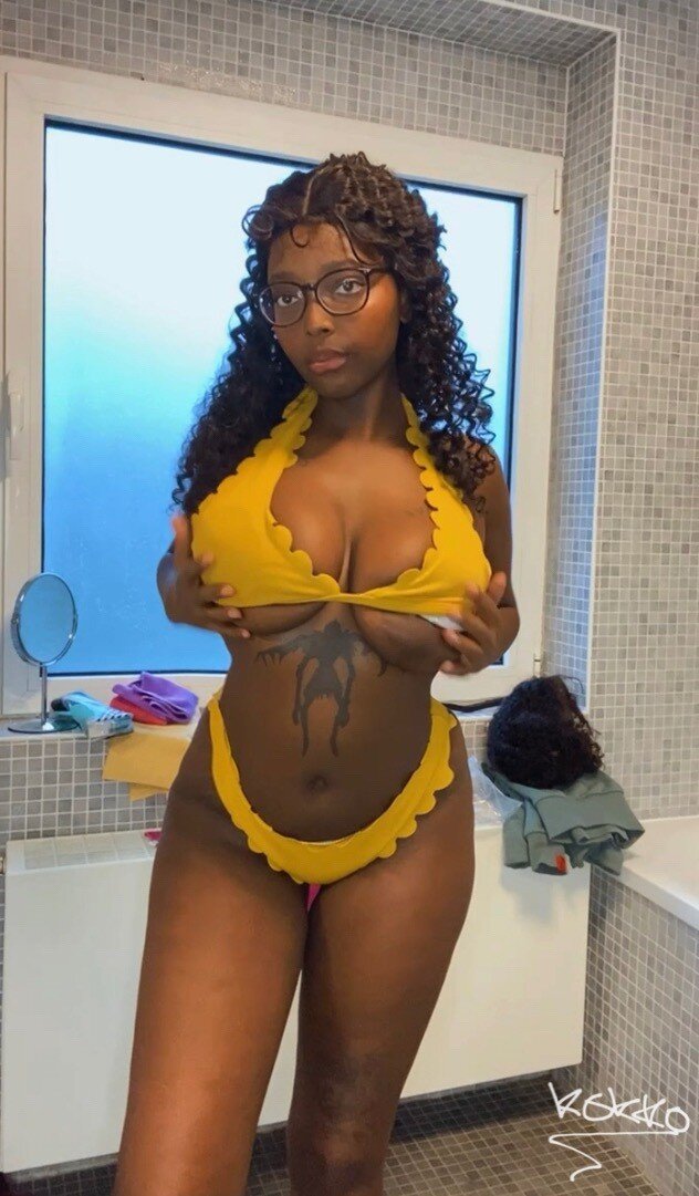Kokko151 (@kokko151), OnlyFans creator