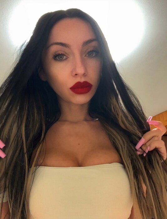 Koshka00 (@koshka00), OnlyFans creator