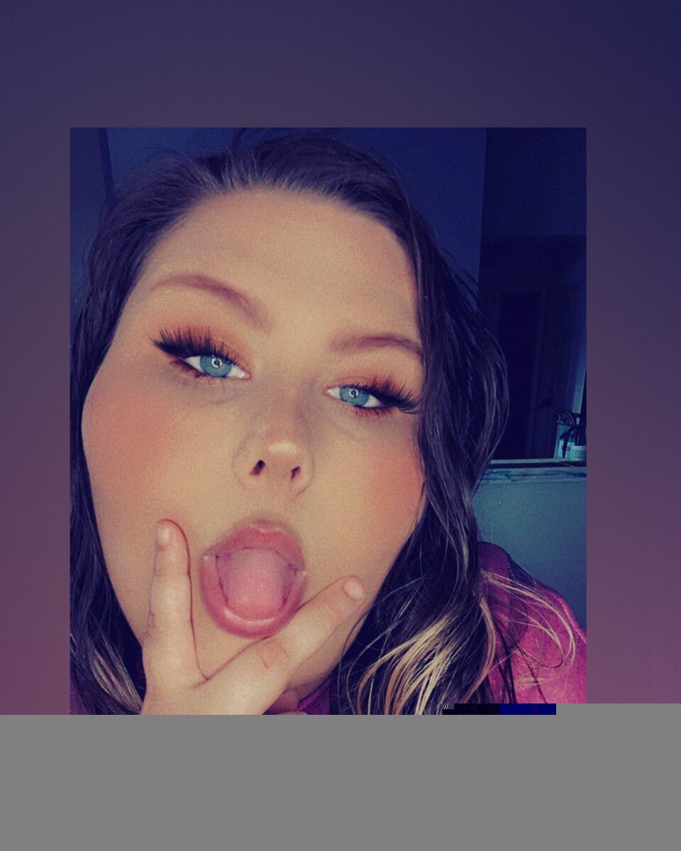 Kreamydoll (@kreamydoll), OnlyFans creator