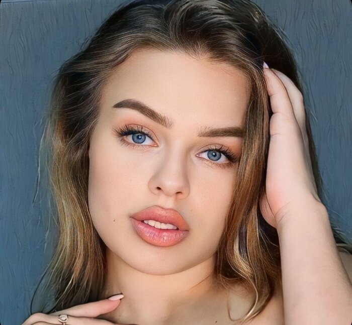 Kris (@kriss_love), OnlyFans creator