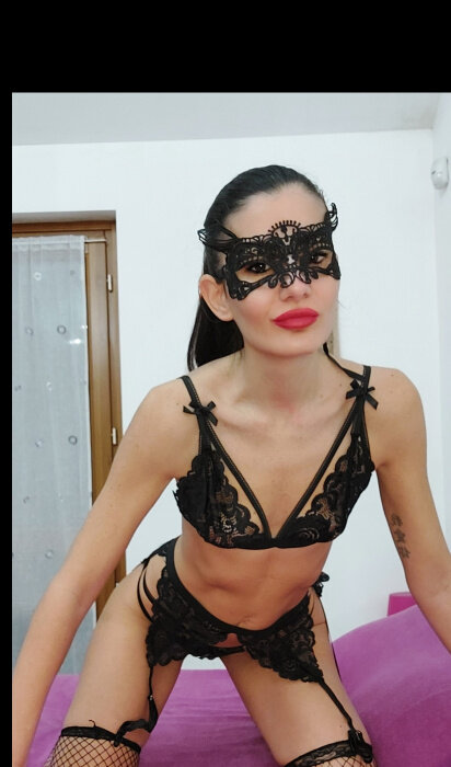 Kristalfan (@kristalfan), OnlyFans creator