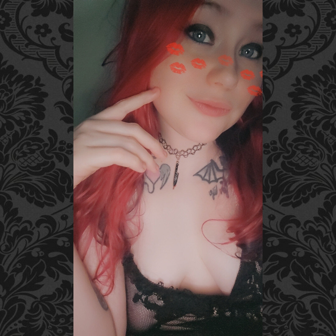 Kristen (@kristencorpse), OnlyFans creator