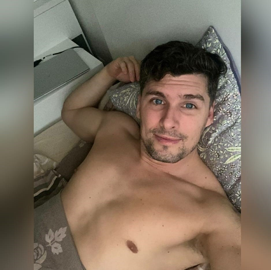 Kristofcalefree (@kristofcale_free), OnlyFans creator