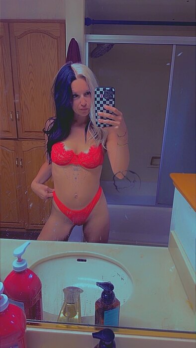 Kruellakourt (@kruellakourt), OnlyFans creator