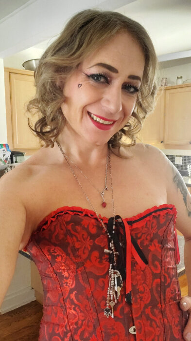 Krystallgoddess (@krystallgoddess), OnlyFans creator