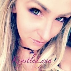 Krystlelynnxxx (@krystlelynnxxx), OnlyFans creator