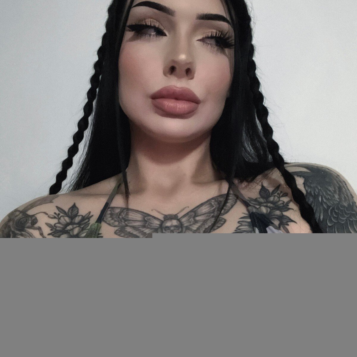Kxrlyxmxrie (@kxrlyxmxrie), OnlyFans creator