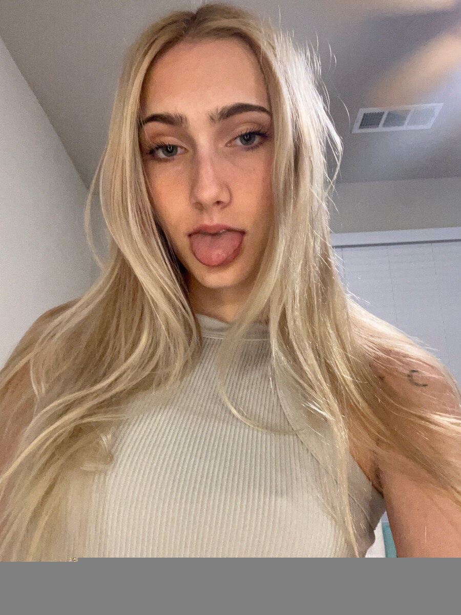 Kykyann (@kyky.ann), OnlyFans creator