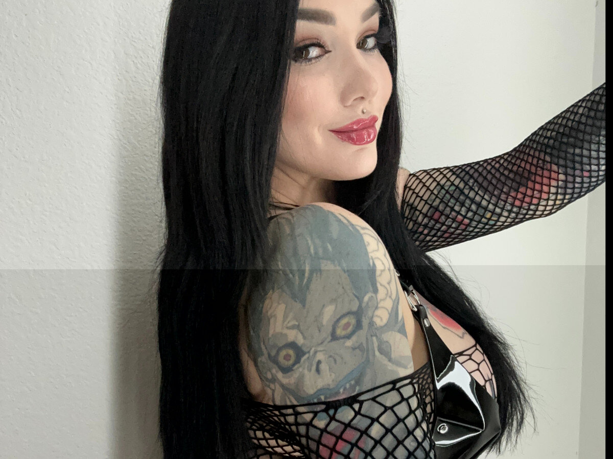 Kyliemoone (@kyliemoone), OnlyFans creator