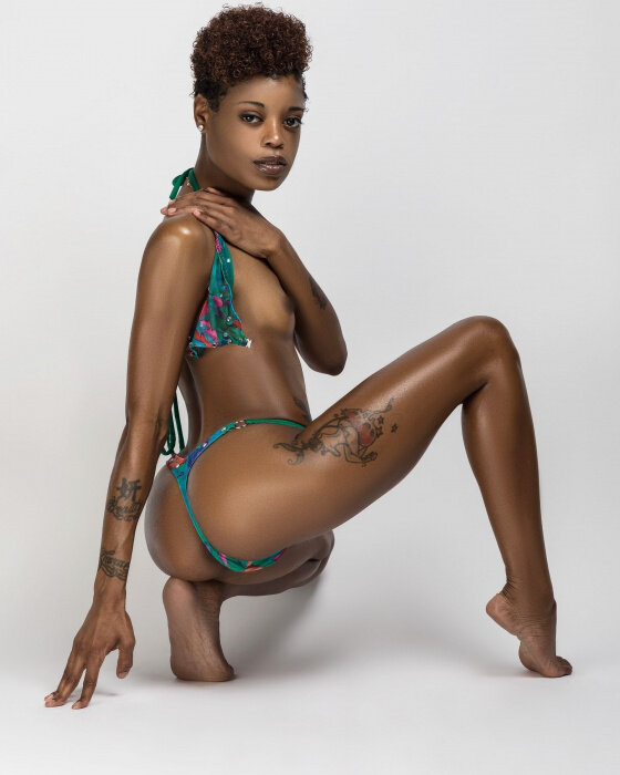 Lacedluv (@laced_luv), OnlyFans creator