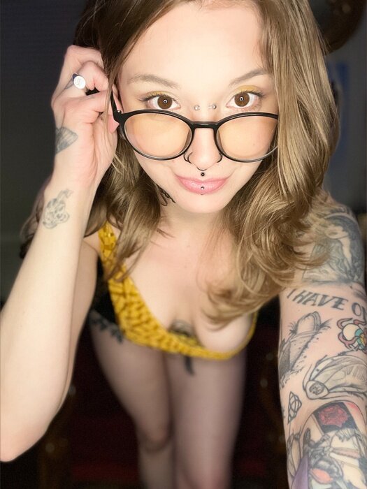 Laceydivine (@laceydivine), OnlyFans creator