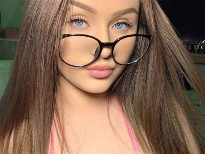 Laceykayla (@laceykayla), OnlyFans creator