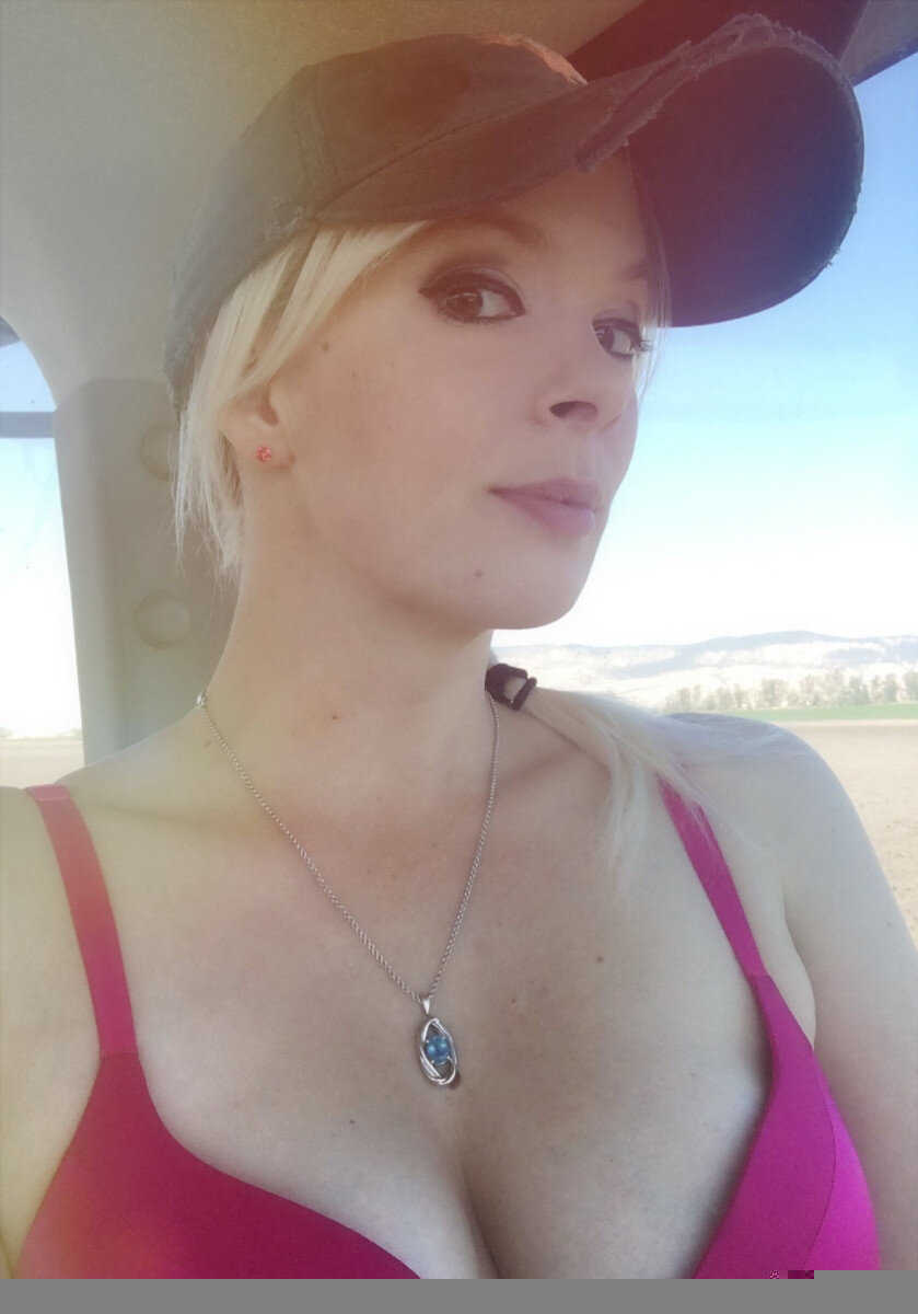 Lacyjanex3 (@lacyjanex3), OnlyFans creator