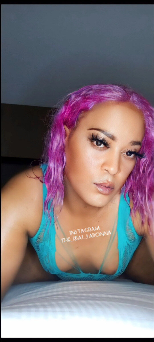 Ladonnacouture (@ladonnacouture), OnlyFans creator