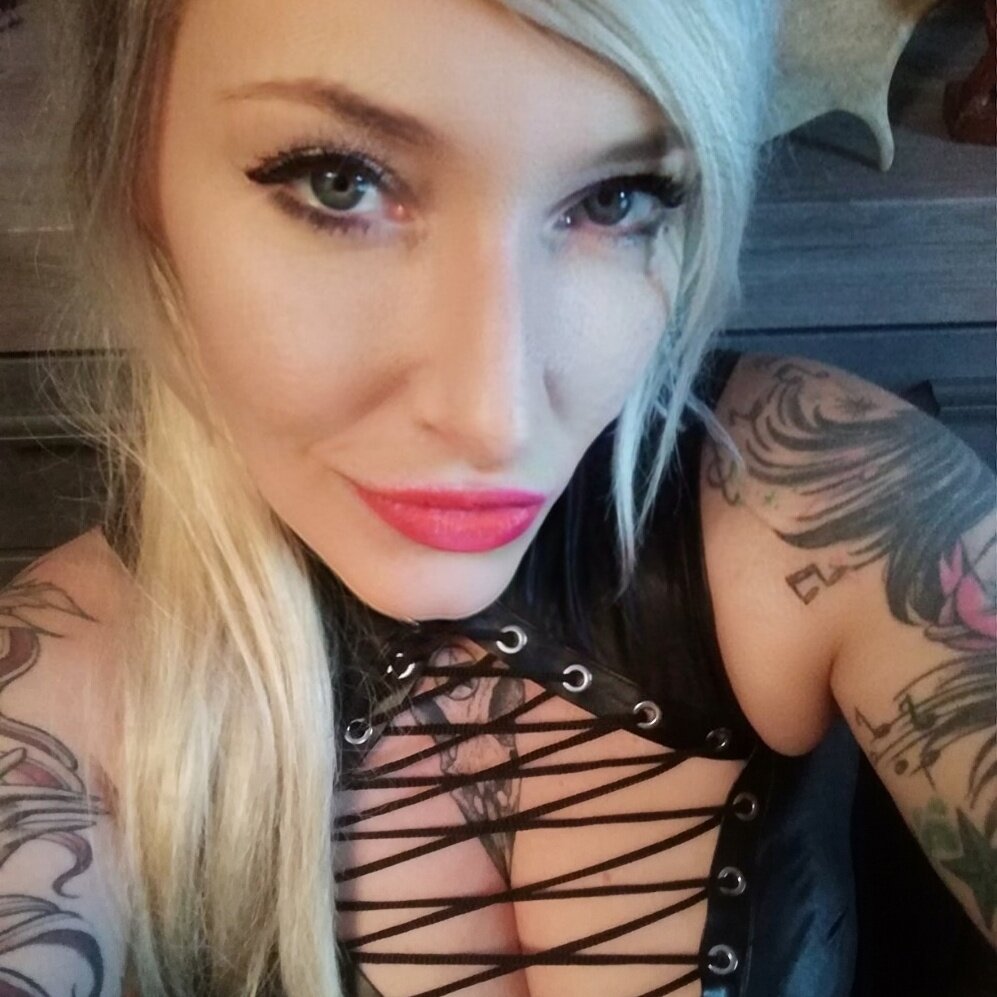 Ladydemona1