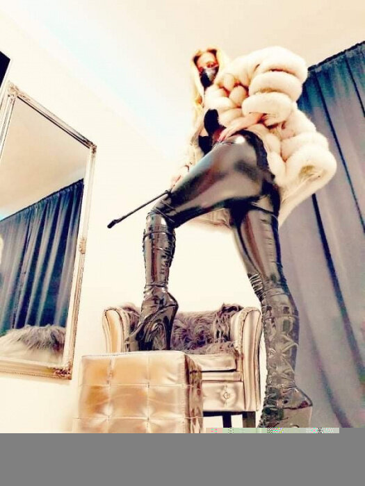 Ladymonere (@lady_monere), OnlyFans creator
