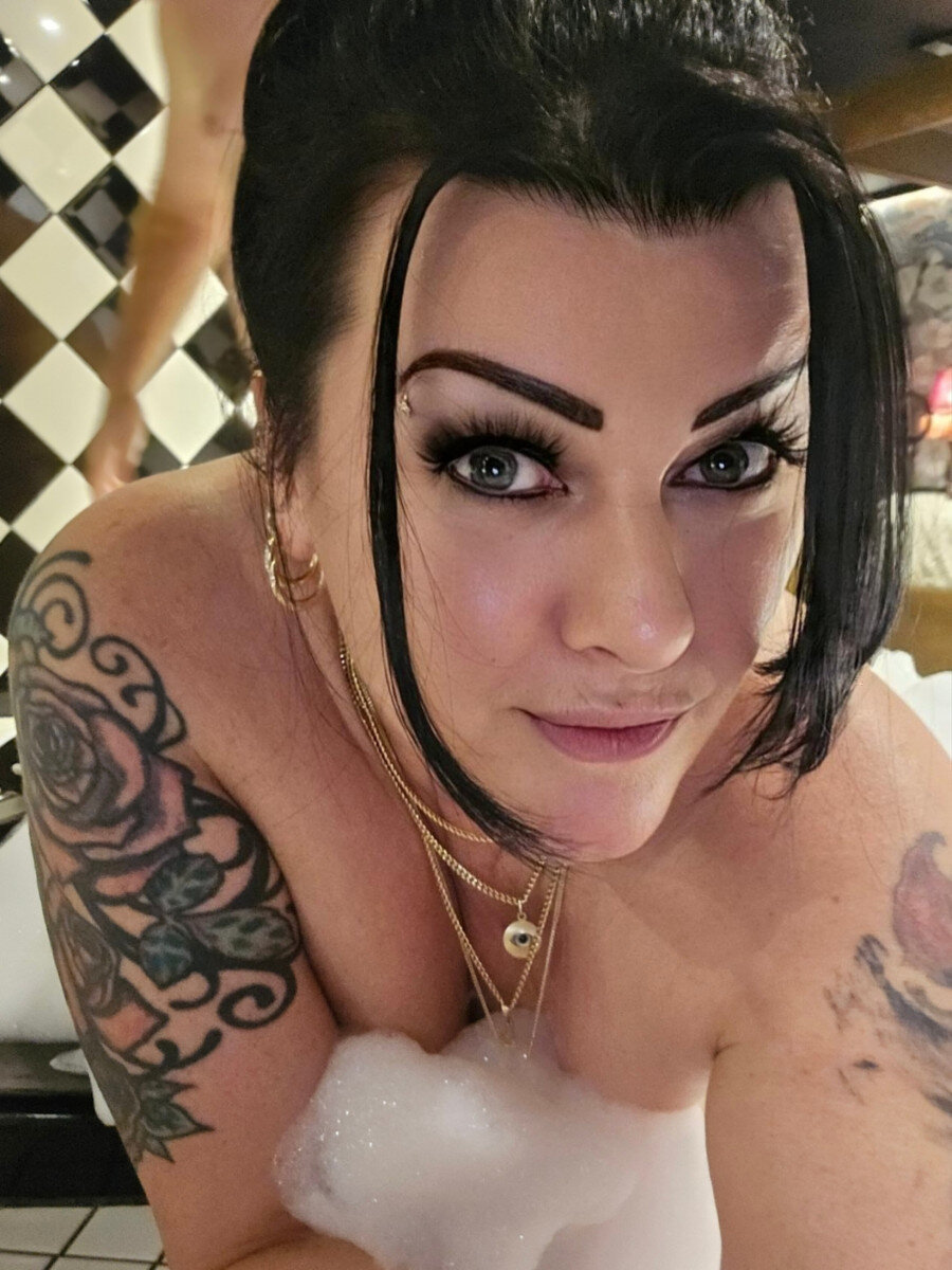 Ladyxena (@lady_xena), OnlyFans creator