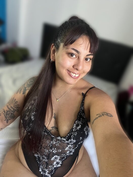 Ladyagustina (@ladyagustina), OnlyFans creator