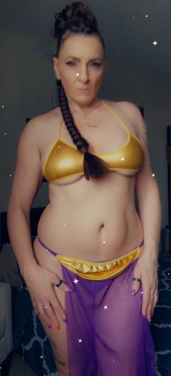 Ladyjvibes (@ladyjvibes), OnlyFans creator