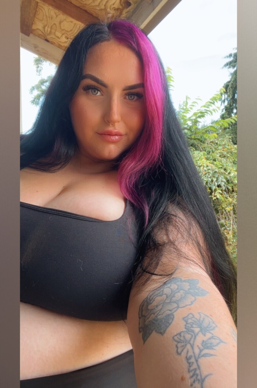 Ladykaid (@ladykaid), OnlyFans creator