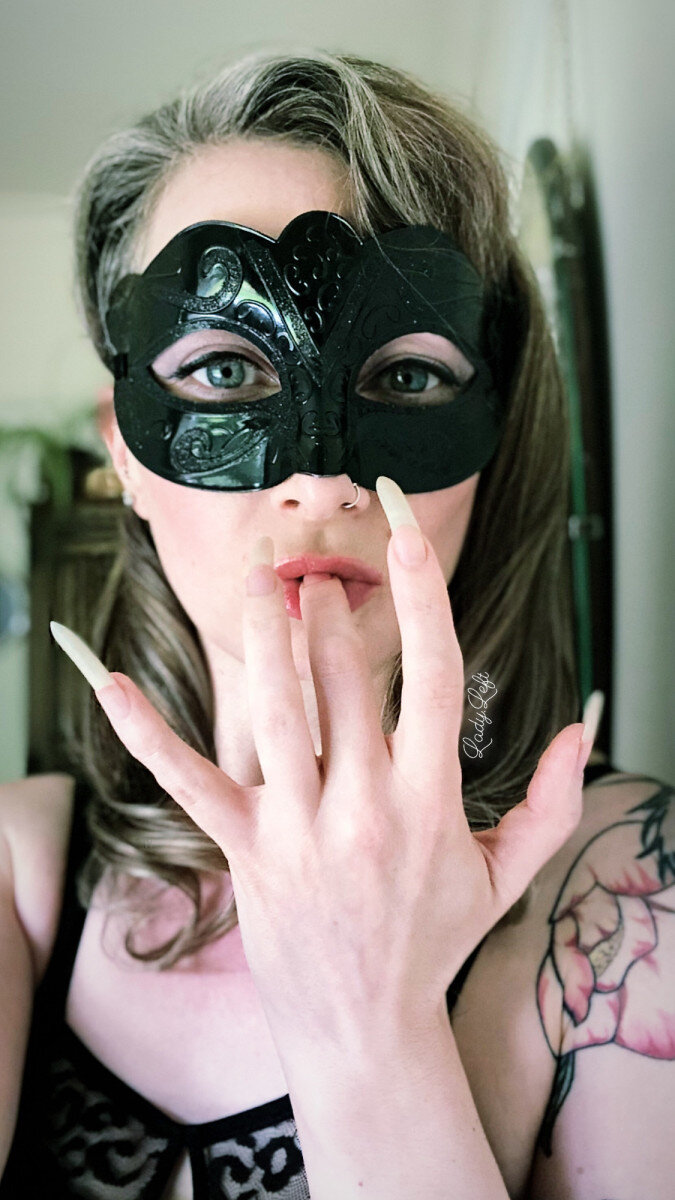 Ladyleft (@ladyleft), OnlyFans creator