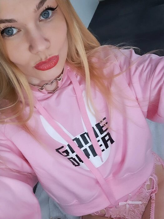Ladyrosalie (@ladyrosalie), OnlyFans creator