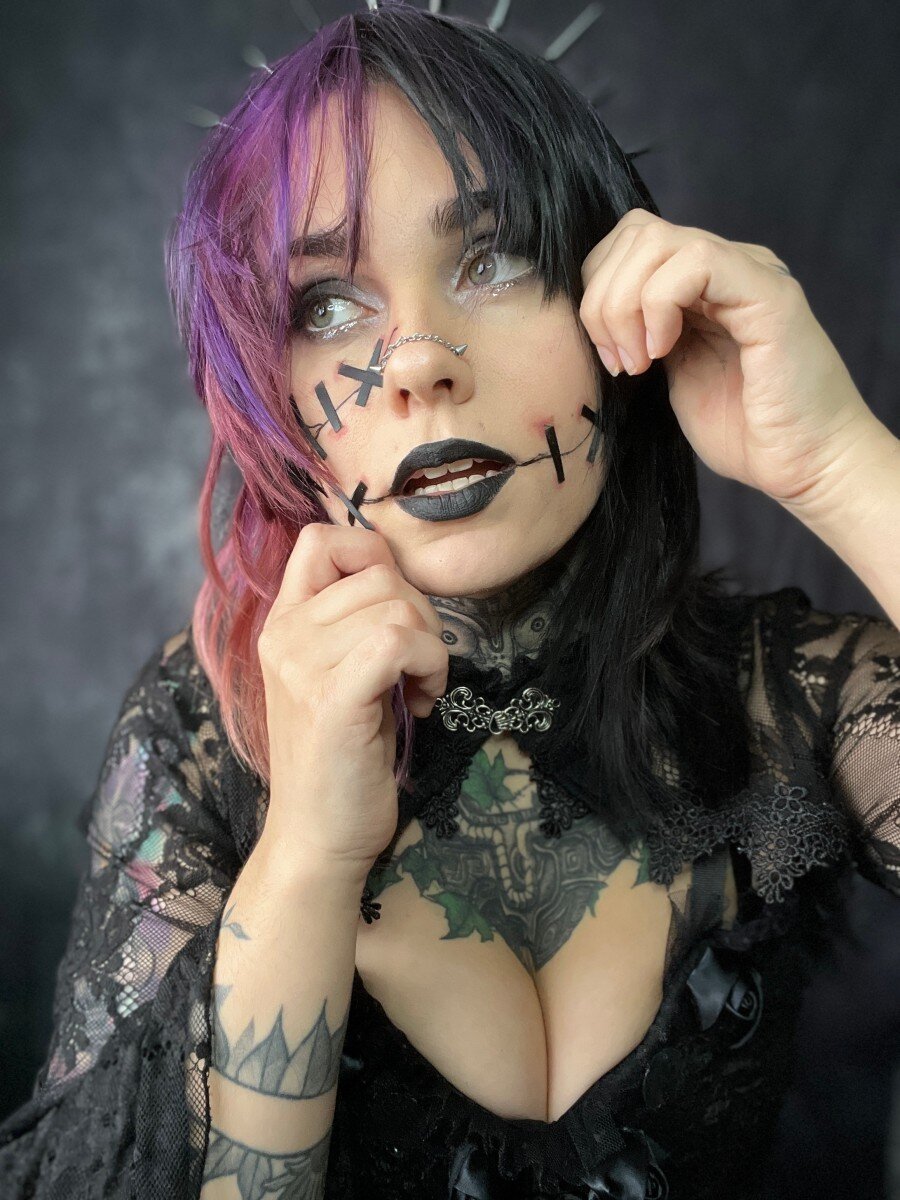 Lahel (@laheldoll), OnlyFans creator