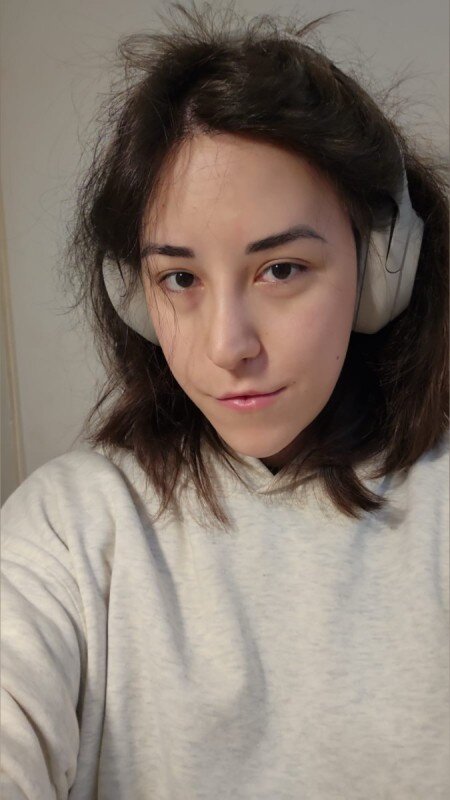 Laliwhite (@laliwhite), OnlyFans creator
