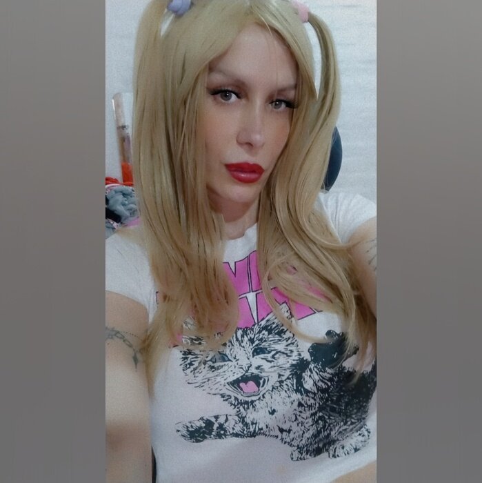 Lalyone (@lalyone), OnlyFans creator